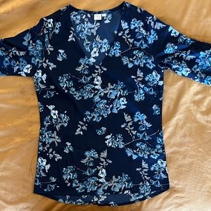 floral navy blue blouse with 3/4 sleeve